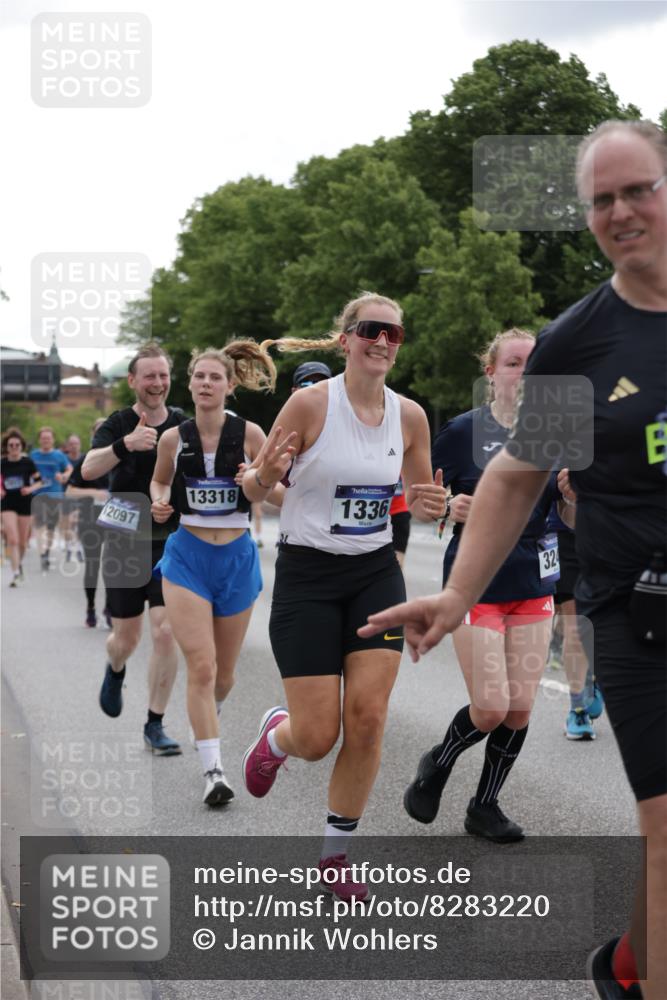 29.06.2025 - hella hamburg halbmarathon Jannik Wohlers http://msf.ph/oto/8283220 29.06.2025 10:35:22 Lombardsbrücke 1108, 1336, 1730, 2352, 2425, 2787, 2811, 2827, 3243, 3598, 3990, 4413, 4902, 5147, 6021, 6845, 6867, 7304, 7382, 8333, 9342, 9432, 9744, 9803, 9806, 9819, 10047, 10119, 10567, 10652, 12026, 12097, 12408, 12430, 12851, 12869, 13240, 13318, 13505, 13899, 14402, 14684, 15032, 15281, 16487, 17289, 17817, 17868, 17996, 17998, 18036, 18292, 18524, 18541, 18570, 18688 meine-sportfotos.de