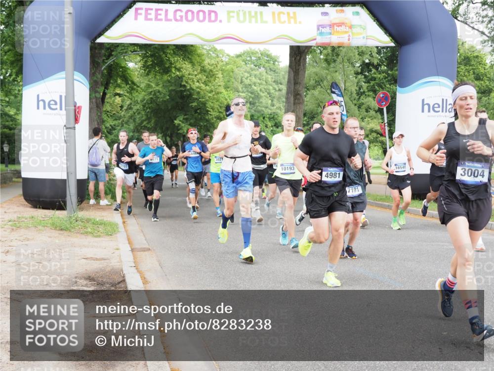 29.06.2025 - hella hamburg halbmarathon MichiJ http://msf.ph/oto/8283238 29.06.2025 10:32:24 Zwischen KM18-KM19 1415, 1697, 3004, 3021, 3907, 4310, 4981, 4999, 5476, 7005, 7093, 7191, 8063, 8722, 9374, 9931, 10193, 10246, 11648, 11848, 12711, 12966, 13807, 15535, 16549, 17376, 18691, 18765, 19206 meine-sportfotos.de