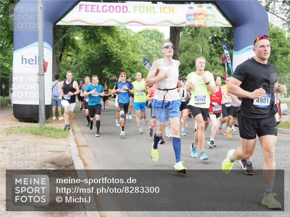 29.06.2025 - hella hamburg halbmarathon MichiJ http://msf.ph/oto/8283300 29.06.2025 10:32:24 Zwischen KM18-KM19 1415, 1697, 3004, 3021, 3907, 4310, 4981, 4999, 5476, 7005, 7093, 7191, 8063, 8722, 9374, 9931, 10193, 10246, 11648, 11848, 12711, 12966, 13807, 15535, 16549, 17376, 18691, 18765, 19206 meine-sportfotos.de