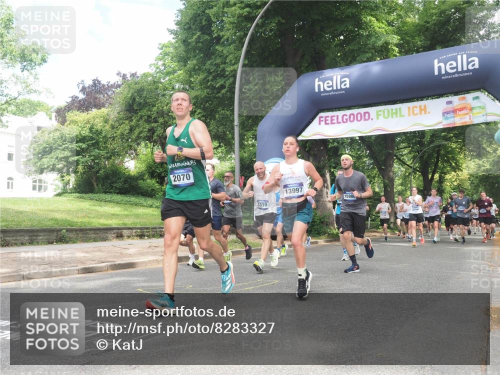 29.06.2025 - hella hamburg halbmarathon KatJ http://msf.ph/oto/8283327 29.06.2025 10:40:59 Zwischen KM18-KM19 1030, 1502, 1727, 2070, 2884, 2910, 3103, 3310, 4189, 4299, 4938, 6942, 6994, 7147, 7864 meine-sportfotos.de