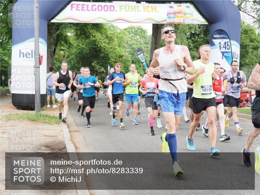 29.06.2025 - hella hamburg halbmarathon MichiJ http://msf.ph/oto/8283339 29.06.2025 10:32:25 Zwischen KM18-KM19 1220, 1415, 1697, 3004, 3021, 3907, 4310, 4981, 4999, 5476, 7005, 7093, 7191, 7322, 8063, 8722, 9374, 9444, 9931, 10193, 10246, 11648, 12711, 12966, 13807, 13975, 15535, 16549, 17376, 17729, 17977, 18107, 18437, 18691, 18765, 19206, 19210 meine-sportfotos.de