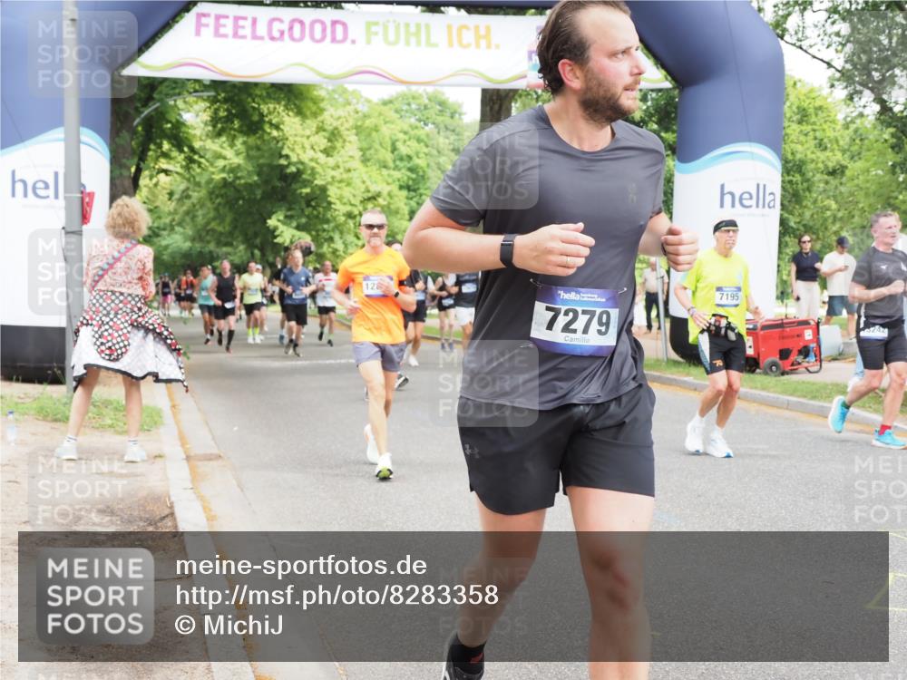 29.06.2025 - hella hamburg halbmarathon MichiJ http://msf.ph/oto/8283358 29.06.2025 10:58:22 Zwischen KM18-KM19 1245, 1981, 2721, 4583, 7014, 7017, 7195, 7277, 7278, 7279, 8275, 9917, 10589, 12456, 12893, 13242, 13683, 13835, 14413, 16020, 16241, 16491 meine-sportfotos.de