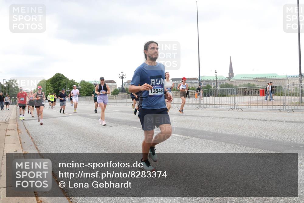 29.06.2025 - hella hamburg halbmarathon Lena Gebhardt http://msf.ph/oto/8283374 29.06.2025 10:55:09 Lombardsbrücke 10, 13548, 1013, 1198, 2084, 2090, 2452, 2566, 2632, 3002, 3115, 3157, 3274, 3577, 4039, 4191, 4192, 4628, 5040, 5392, 5483, 5500, 5727, 5882, 6395, 6396, 6839, 6944, 6982, 7219, 7238, 7680, 7766, 8012, 8186, 8403, 8519, 9521, 9596, 10109, 10331, 10458, 10471, 10686, 10885, 11109, 11226, 11287, 11737, 11788, 11908, 12147, 12148, 12240, 12268, 12270, 13098, 13230, 13283, 13548, 13944, 13945, 13979, 13980, 14515, 14727, 15152, 15160, 16385 meine-sportfotos.de
