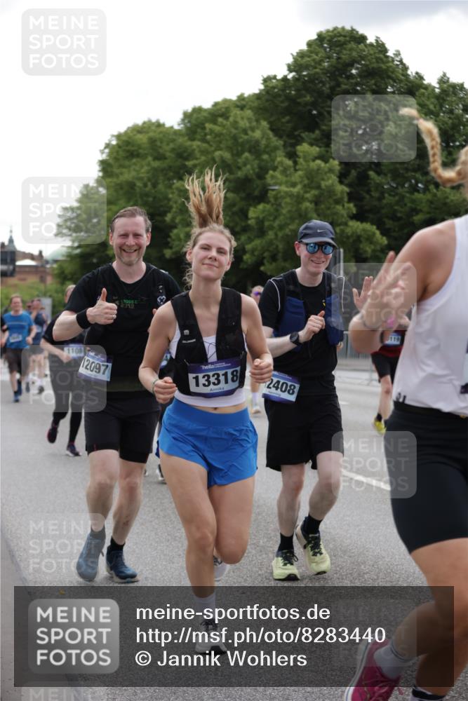 29.06.2025 - hella hamburg halbmarathon Jannik Wohlers http://msf.ph/oto/8283440 29.06.2025 10:35:23 Lombardsbrücke 1108, 1336, 1730, 2352, 2425, 2787, 2811, 2827, 3243, 3598, 3990, 4413, 4902, 5147, 6021, 6845, 6867, 7304, 7382, 8333, 9342, 9432, 9744, 9803, 9806, 9819, 10047, 10119, 10567, 10652, 11979, 12026, 12097, 12408, 12430, 12869, 13240, 13318, 13505, 13899, 14402, 14684, 15032, 15281, 15827, 15830, 16487, 17289, 17817, 17868, 17996, 18524, 18541, 18570, 18688 meine-sportfotos.de