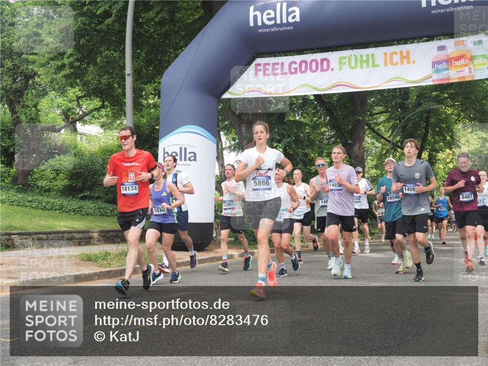 29.06.2025 - hella hamburg halbmarathon KatJ http://msf.ph/oto/8283476 29.06.2025 10:41:02 Zwischen KM18-KM19 1030, 1482, 1727, 1870, 2070, 2346, 2884, 2910, 3103, 3310, 5866, 6942, 6994, 7147, 7864, 8487 meine-sportfotos.de