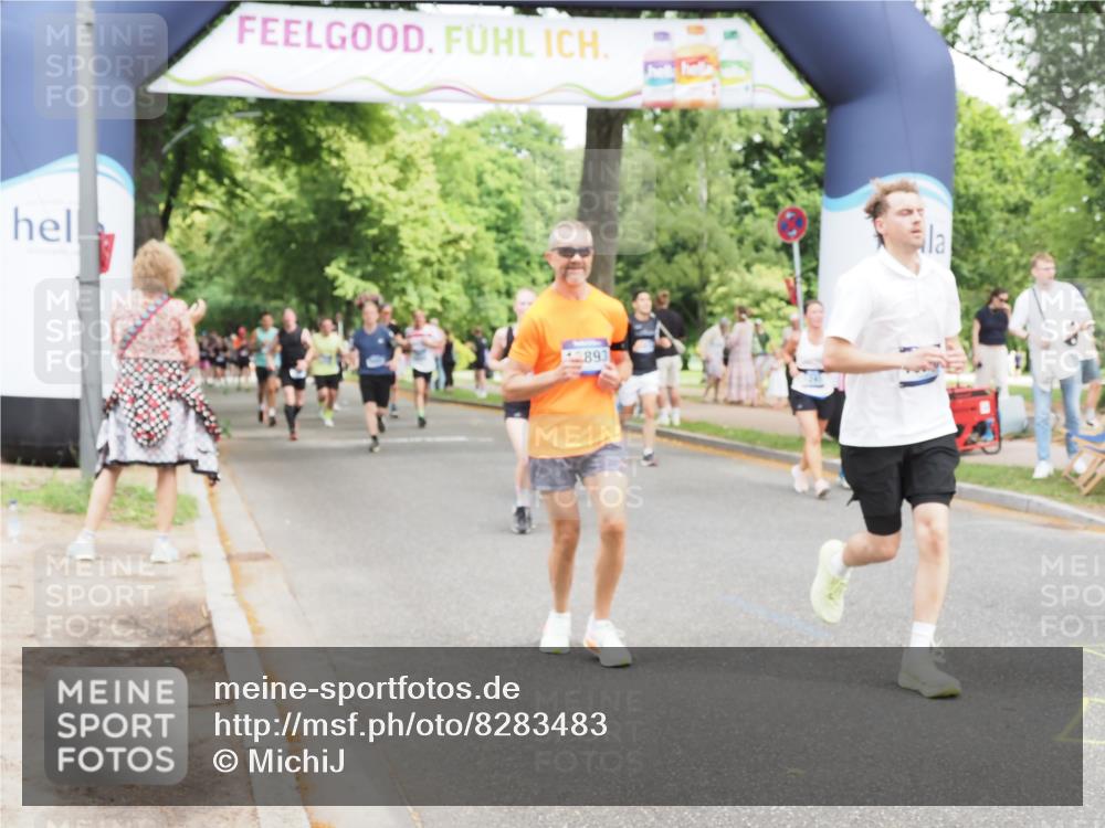 29.06.2025 - hella hamburg halbmarathon MichiJ http://msf.ph/oto/8283483 29.06.2025 10:58:23 Zwischen KM18-KM19 1245, 2721, 4583, 7014, 7195, 7278, 7279, 9019, 10589, 12893, 13242, 13673, 13683, 13835, 16020, 16241, 16491 meine-sportfotos.de