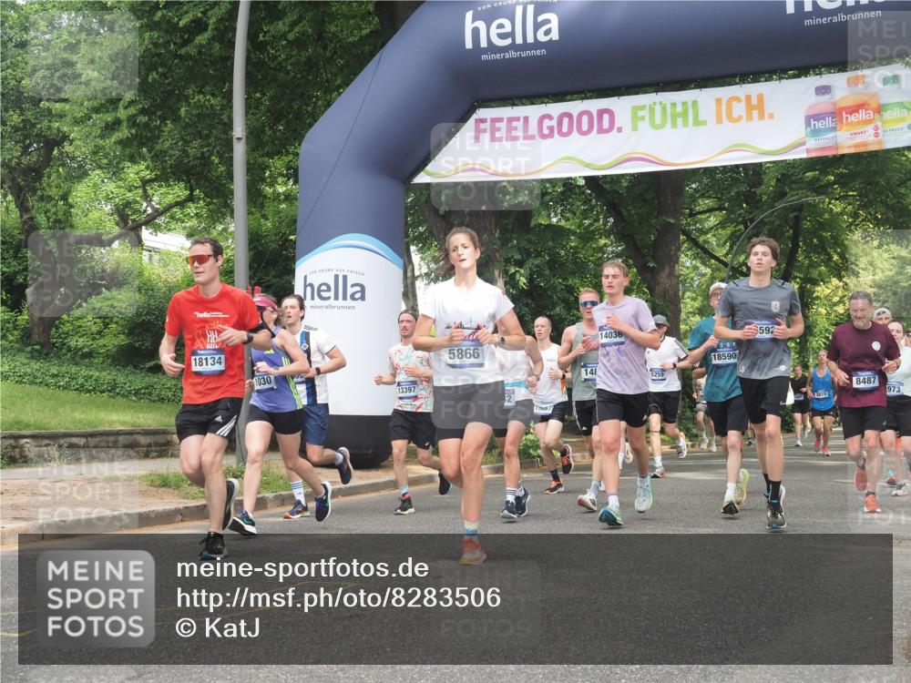 29.06.2025 - hella hamburg halbmarathon KatJ http://msf.ph/oto/8283506 29.06.2025 10:41:02 Zwischen KM18-KM19 1030, 1482, 1727, 1870, 2070, 2346, 2884, 2910, 3103, 3310, 5866, 6942, 6994, 7147, 7864, 8487 meine-sportfotos.de