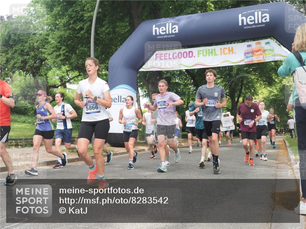 29.06.2025 - hella hamburg halbmarathon KatJ http://msf.ph/oto/8283542 29.06.2025 10:41:02 Zwischen KM18-KM19 1030, 1482, 1727, 1870, 2070, 2346, 2884, 2910, 3103, 3310, 5866, 6942, 6994, 7147, 7864, 8487 meine-sportfotos.de