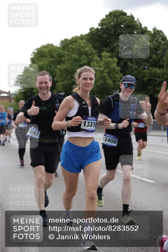 29.06.2025 - hella hamburg halbmarathon Jannik Wohlers http://msf.ph/oto/8283552 29.06.2025 10:35:23 Lombardsbrücke 1108, 1336, 1730, 2352, 2425, 2787, 2811, 2827, 3243, 3598, 3990, 4413, 4902, 5147, 6021, 6845, 6867, 7304, 7382, 8333, 9342, 9432, 9744, 9803, 9806, 9819, 10047, 10119, 10567, 10652, 11979, 12026, 12097, 12408, 12430, 12869, 13240, 13318, 13505, 13899, 14402, 14684, 15032, 15281, 15827, 15830, 16487, 17289, 17817, 17868, 17996, 18524, 18541, 18570, 18688 meine-sportfotos.de