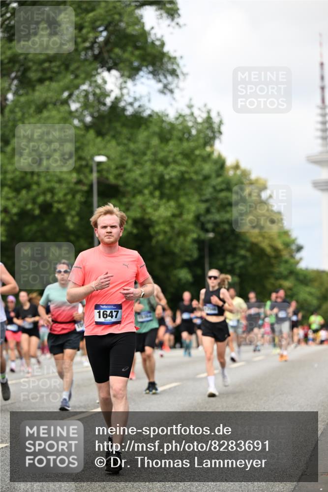 29.06.2025 - hella hamburg halbmarathon Dr. Thomas Lammeyer http://msf.ph/oto/8283691 29.06.2025 10:36:58 Kennedybrücke 1237, 1647, 1732, 2059, 2384, 2959, 3221, 3391, 3653, 3660, 3670, 3708, 3753, 4030, 4096, 4555, 5110, 5156, 5581, 6861, 7135, 7531, 7749, 7750, 7789, 8170, 8839, 8840, 8914, 9010, 9034, 9471, 9542, 9765, 9768, 9812, 10002, 10203, 10470, 10624, 10770, 11076 meine-sportfotos.de