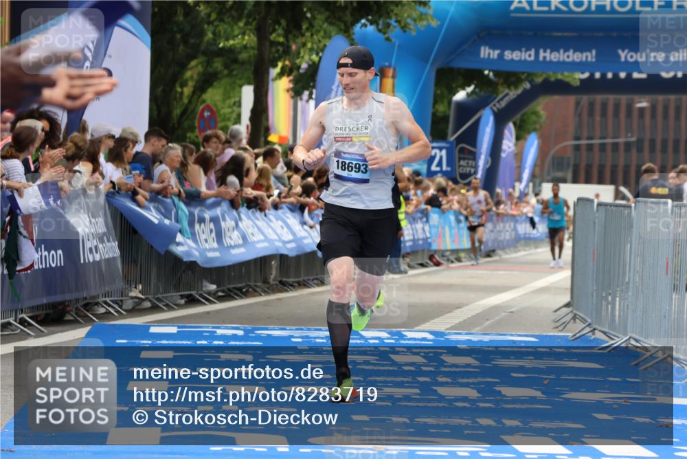 29.06.2025 - hella hamburg halbmarathon Strokosch-Dieckow http://msf.ph/oto/8283719 29.06.2025 10:22:06 Ziel 10650, 16068, 17886, 18693 meine-sportfotos.de