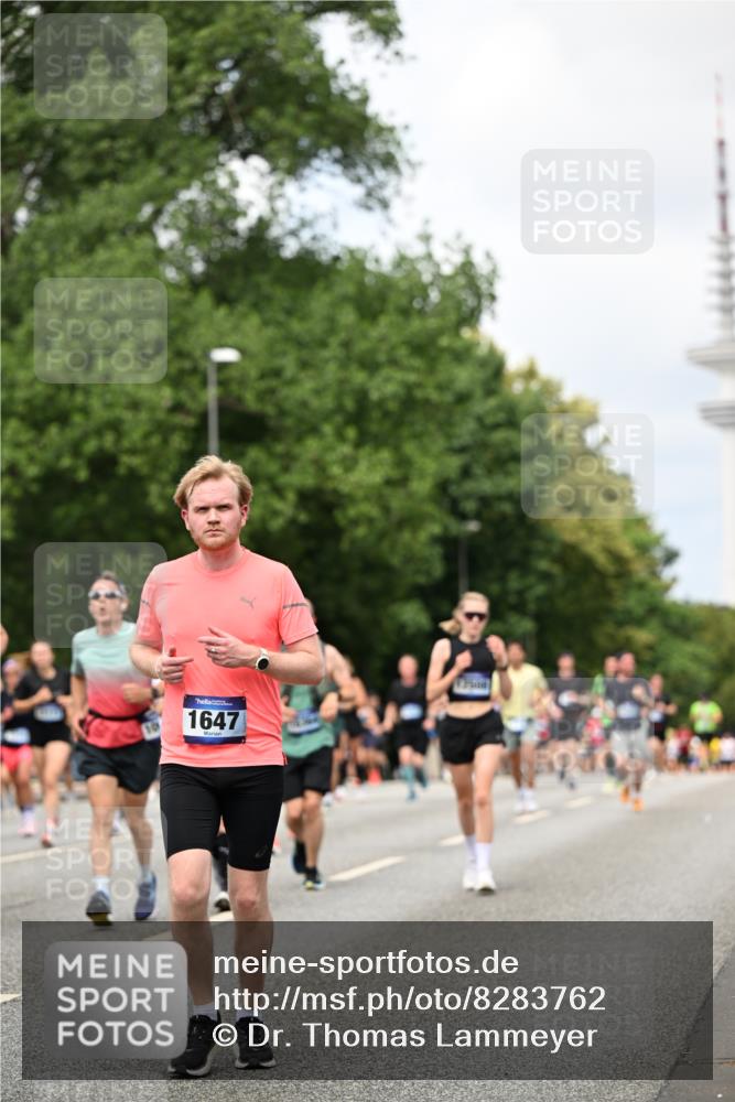 29.06.2025 - hella hamburg halbmarathon Dr. Thomas Lammeyer http://msf.ph/oto/8283762 29.06.2025 10:36:58 Kennedybrücke 1237, 1647, 1732, 2059, 2384, 2959, 3221, 3391, 3653, 3660, 3670, 3708, 3753, 4030, 4096, 4555, 5110, 5156, 5581, 6861, 7135, 7531, 7749, 7750, 7789, 8170, 8839, 8840, 8914, 9010, 9034, 9471, 9542, 9765, 9768, 9812, 10002, 10203, 10470, 10624, 10770, 11076 meine-sportfotos.de