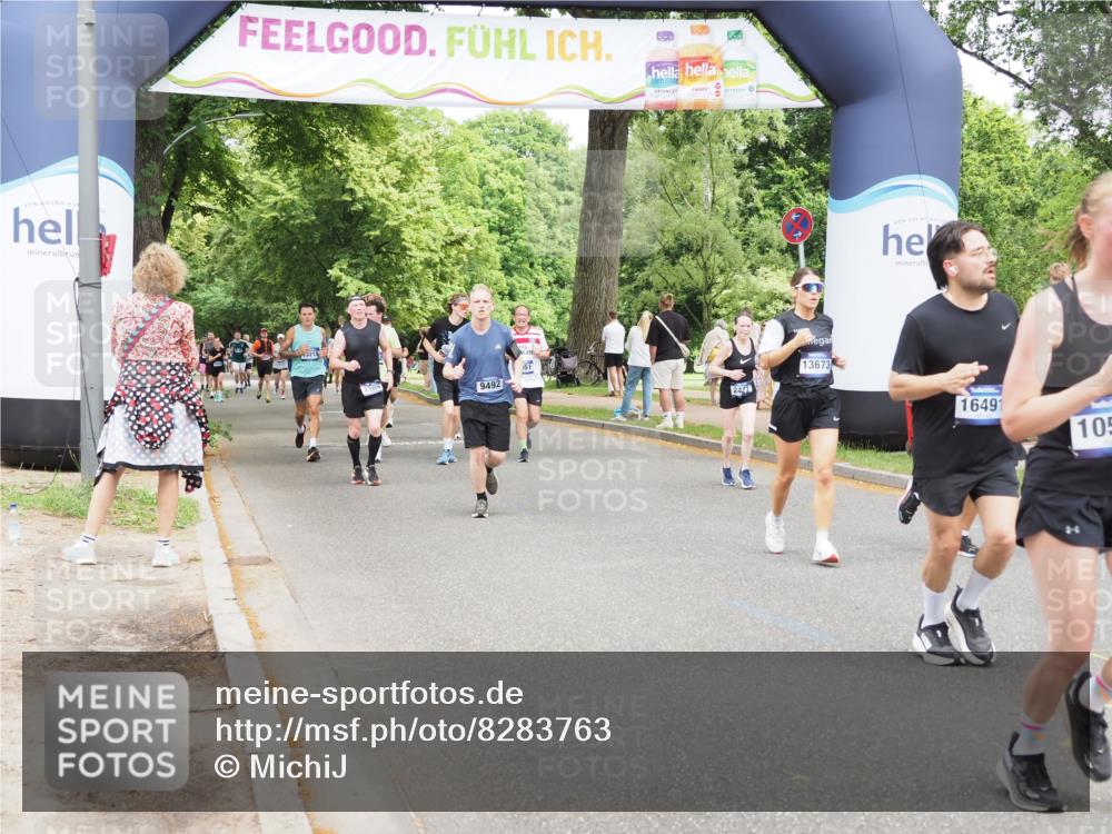 29.06.2025 - hella hamburg halbmarathon MichiJ http://msf.ph/oto/8283763 29.06.2025 10:58:25 Zwischen KM18-KM19 1245, 2309, 2427, 2721, 7014, 7195, 7279, 9019, 9492, 10589, 12893, 13242, 13673, 13674, 16020, 16491 meine-sportfotos.de