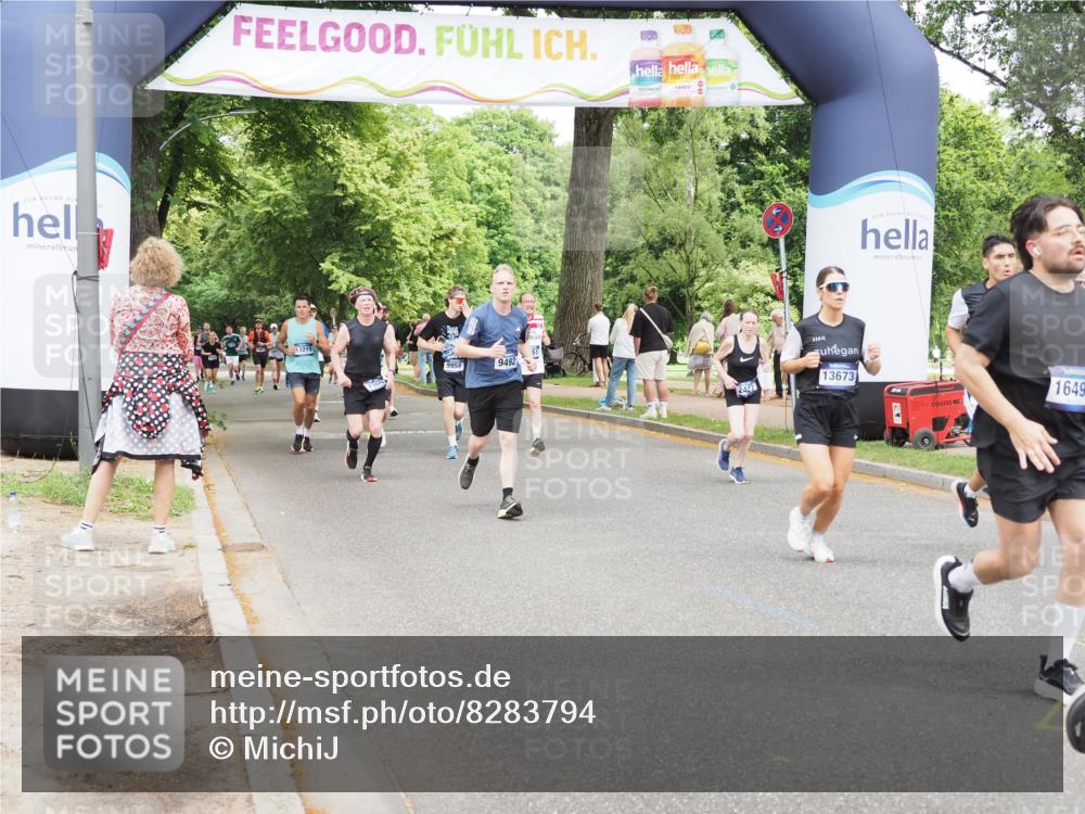 29.06.2025 - hella hamburg halbmarathon MichiJ http://msf.ph/oto/8283794 29.06.2025 10:58:25 Zwischen KM18-KM19 1245, 2309, 2427, 2721, 7014, 7195, 7279, 9019, 9492, 10589, 12893, 13242, 13673, 13674, 16020, 16491 meine-sportfotos.de