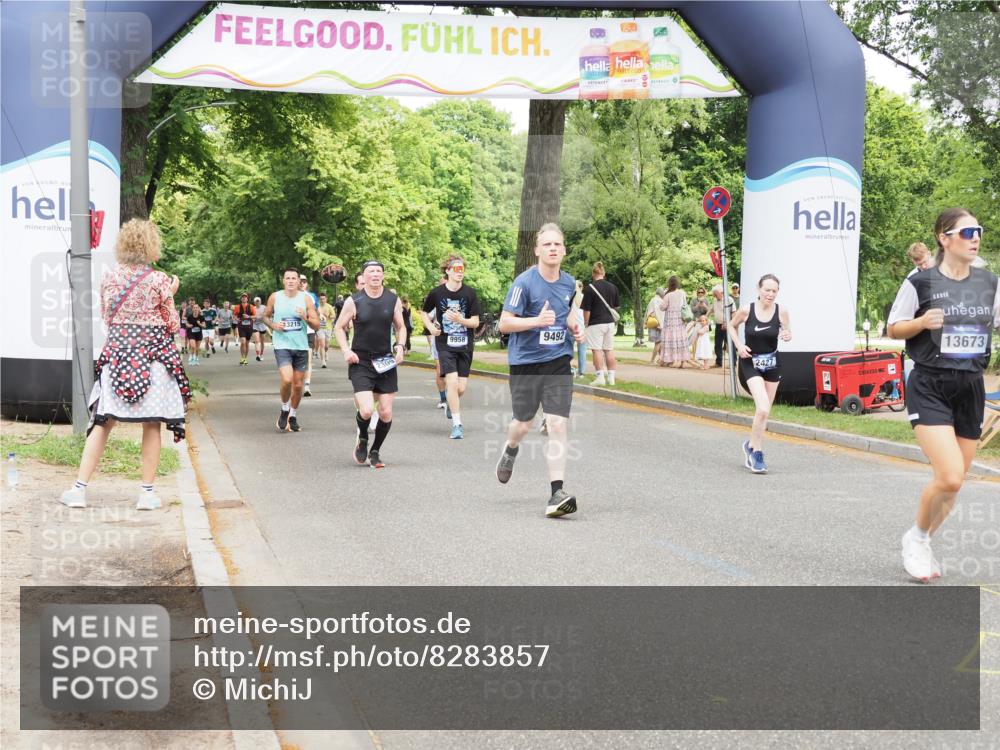 29.06.2025 - hella hamburg halbmarathon MichiJ http://msf.ph/oto/8283857 29.06.2025 10:58:26 Zwischen KM18-KM19 1245, 2309, 2427, 2721, 7014, 7195, 9019, 9492, 9958, 10589, 12893, 13242, 13673, 13674, 16020, 16491 meine-sportfotos.de