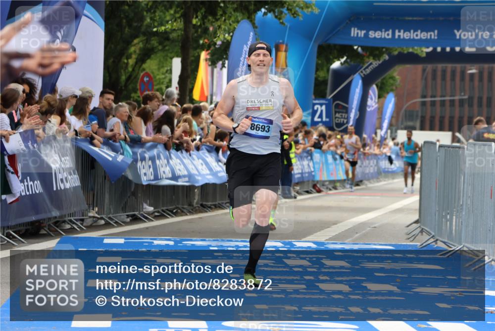29.06.2025 - hella hamburg halbmarathon Strokosch-Dieckow http://msf.ph/oto/8283872 29.06.2025 10:22:06 Ziel 10650, 16068, 17886, 18693 meine-sportfotos.de