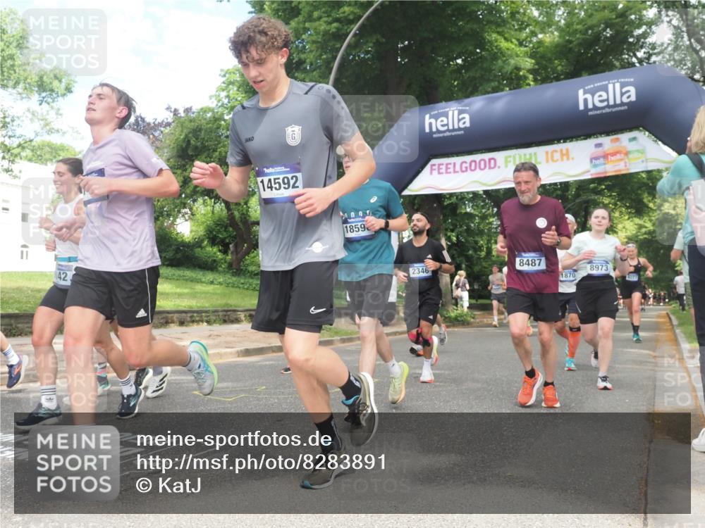 29.06.2025 - hella hamburg halbmarathon KatJ http://msf.ph/oto/8283891 29.06.2025 10:41:04 Zwischen KM18-KM19 1030, 1482, 1727, 1870, 2070, 2346, 2910, 3096, 3819, 5259, 5866, 6942, 7864, 8487 meine-sportfotos.de