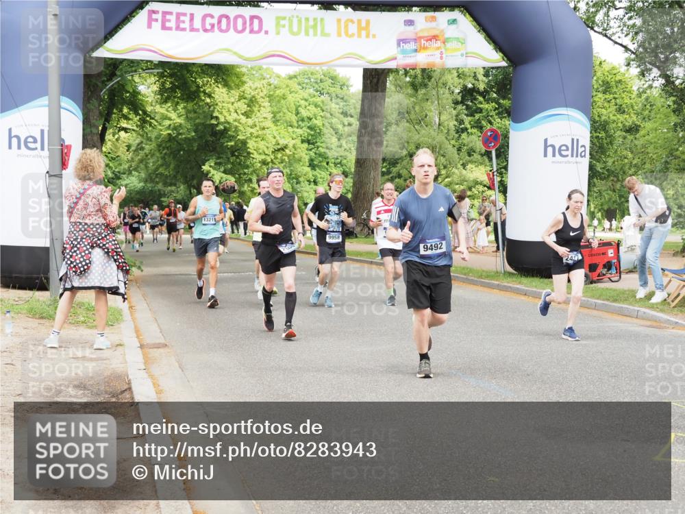 29.06.2025 - hella hamburg halbmarathon MichiJ http://msf.ph/oto/8283943 29.06.2025 10:58:27 Zwischen KM18-KM19 1245, 2309, 2427, 2721, 5069, 7195, 9019, 9492, 9951, 9958, 10589, 11598, 12893, 13242, 13673, 13674, 16020, 16491 meine-sportfotos.de
