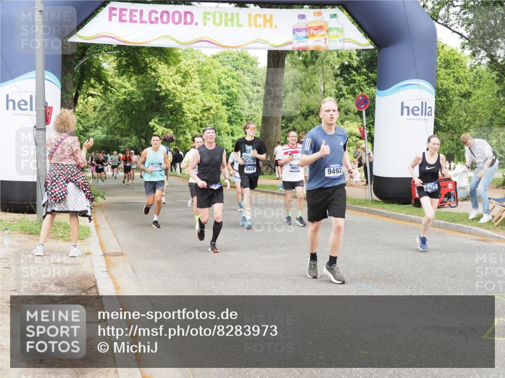 29.06.2025 - hella hamburg halbmarathon MichiJ http://msf.ph/oto/8283973 29.06.2025 10:58:27 Zwischen KM18-KM19 1245, 2309, 2427, 2721, 5069, 7195, 9019, 9492, 9951, 9958, 10589, 11598, 12893, 13242, 13673, 13674, 16020, 16491 meine-sportfotos.de