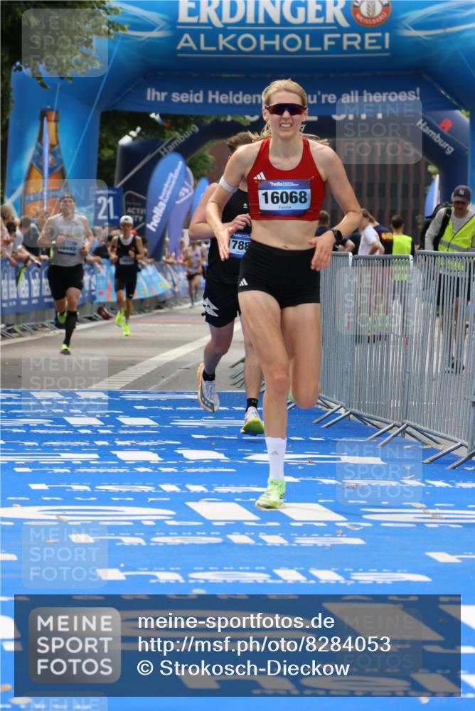 29.06.2025 - hella hamburg halbmarathon Strokosch-Dieckow http://msf.ph/oto/8284053 29.06.2025 10:22:01 Ziel 13751, 16068, 17886, 18693 meine-sportfotos.de