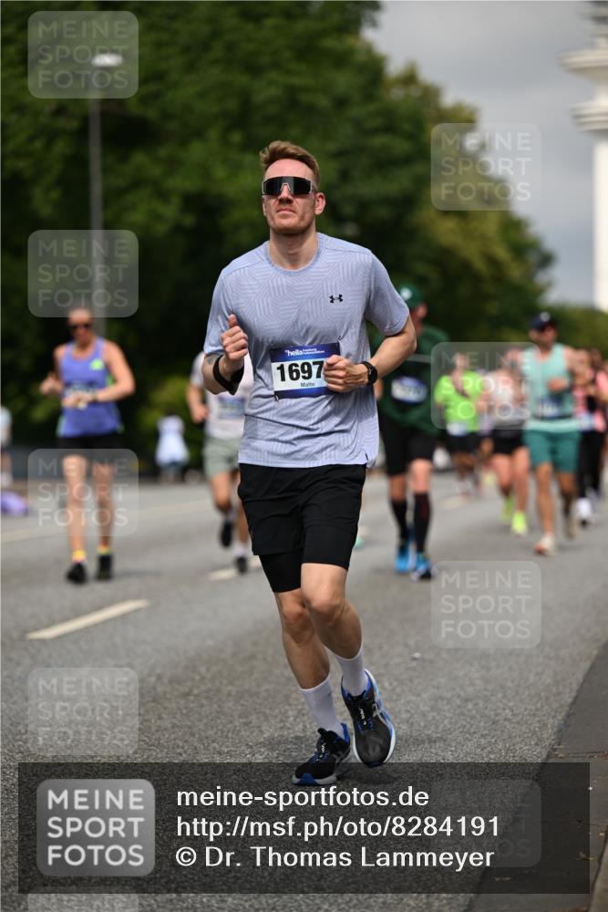 29.06.2025 - hella hamburg halbmarathon Dr. Thomas Lammeyer http://msf.ph/oto/8284191 29.06.2025 10:15:54 Kennedybrücke 1062, 1790, 2661, 3746, 3837, 4499, 6966, 7370, 7474, 8368, 9119, 9253, 9254, 9405, 10042 meine-sportfotos.de