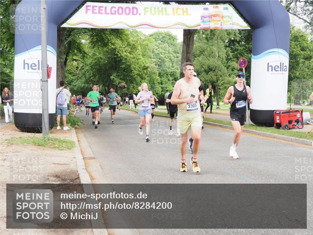 29.06.2025 - hella hamburg halbmarathon MichiJ http://msf.ph/oto/8284200 29.06.2025 10:32:34 Zwischen KM18-KM19 1468, 1782, 1941, 2365, 2402, 2707, 2816, 5231, 5624, 6991, 8871, 9633, 12657, 13421, 14703, 15225, 15280, 16617, 16720, 16893, 17097, 17120, 17406, 18464, 18560, 18942, 19207 meine-sportfotos.de