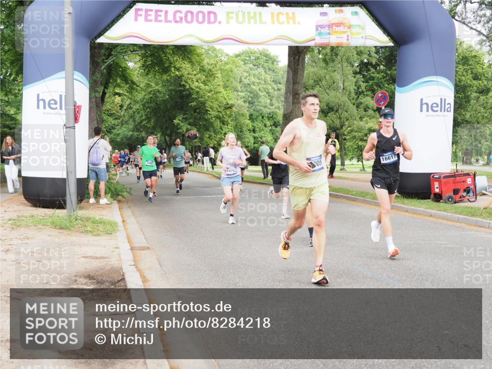 29.06.2025 - hella hamburg halbmarathon MichiJ http://msf.ph/oto/8284218 29.06.2025 10:32:34 Zwischen KM18-KM19 1468, 1782, 1941, 2365, 2402, 2707, 2816, 5231, 5624, 6991, 8871, 9633, 12657, 13421, 14703, 15225, 15280, 16617, 16720, 16893, 17097, 17120, 17406, 18464, 18560, 18942, 19207 meine-sportfotos.de