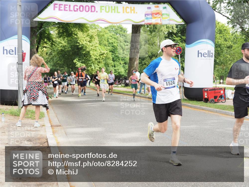 29.06.2025 - hella hamburg halbmarathon MichiJ http://msf.ph/oto/8284252 29.06.2025 10:58:31 Zwischen KM18-KM19 1524, 2309, 2427, 3650, 5069, 9019, 9492, 9951, 9958, 11598, 12572, 13215, 13673, 13674 meine-sportfotos.de