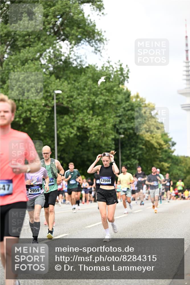 29.06.2025 - hella hamburg halbmarathon Dr. Thomas Lammeyer http://msf.ph/oto/8284315 29.06.2025 10:36:59 Kennedybrücke 1237, 1647, 1732, 1879, 2059, 2384, 2959, 3221, 3391, 3422, 3653, 3660, 3670, 3708, 3753, 4030, 4096, 4555, 5110, 5156, 5581, 6861, 7135, 7531, 7749, 7750, 7789, 8170, 8839, 8840, 8914, 9010, 9034, 9471, 9542, 9765, 9768, 9812, 10002, 10203, 10470, 10624, 10770, 11076 meine-sportfotos.de