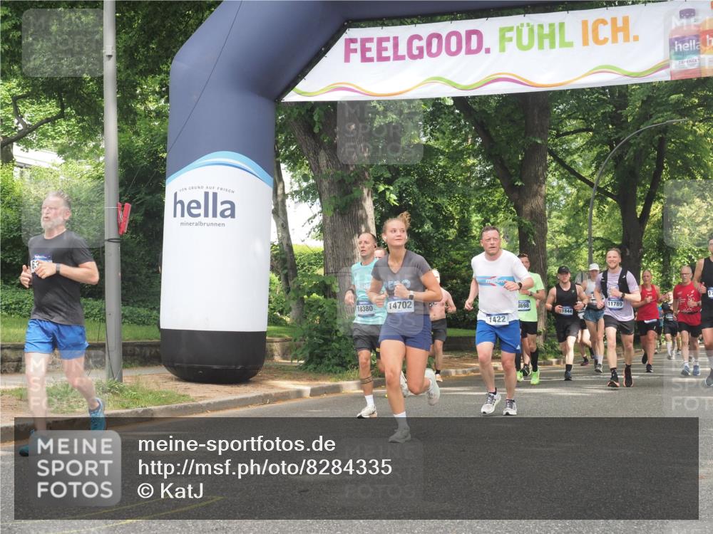 29.06.2025 - hella hamburg halbmarathon KatJ http://msf.ph/oto/8284335 29.06.2025 10:41:13 Zwischen KM18-KM19 1422, 1442, 2518, 3059, 6294, 6374, 6629 meine-sportfotos.de