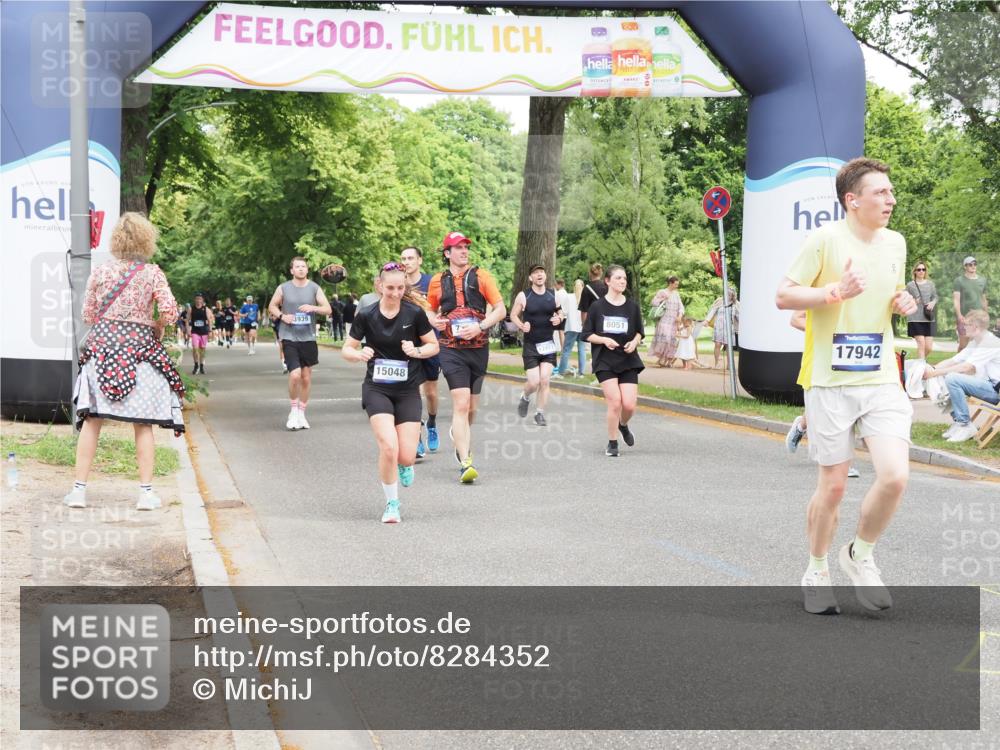 29.06.2025 - hella hamburg halbmarathon MichiJ http://msf.ph/oto/8284352 29.06.2025 10:58:36 Zwischen KM18-KM19 1524, 2046, 3650, 7873, 8051, 9113, 12572, 13215, 15048, 17942 meine-sportfotos.de