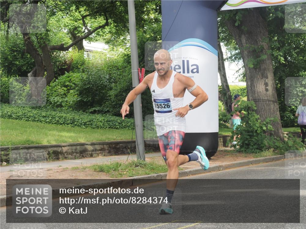 29.06.2025 - hella hamburg halbmarathon KatJ http://msf.ph/oto/8284374 29.06.2025 10:11:24 Zwischen KM18-KM19 12373 meine-sportfotos.de