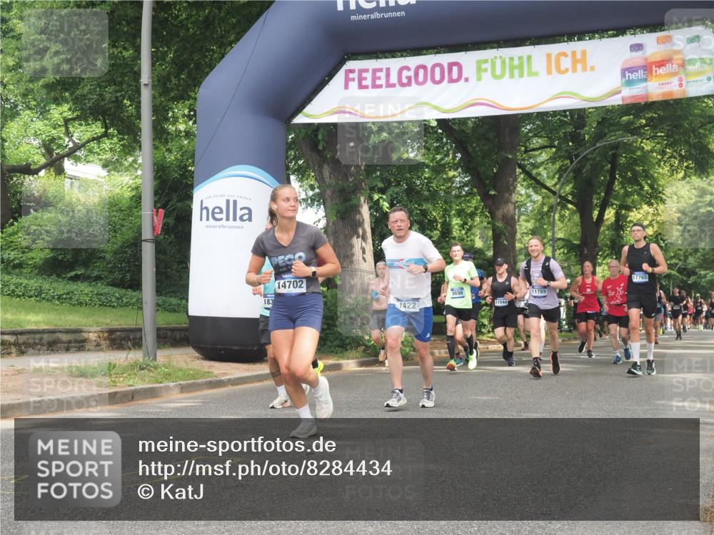 29.06.2025 - hella hamburg halbmarathon KatJ http://msf.ph/oto/8284434 29.06.2025 10:41:13 Zwischen KM18-KM19 1422, 1442, 2518, 3059, 6294, 6374, 6629 meine-sportfotos.de