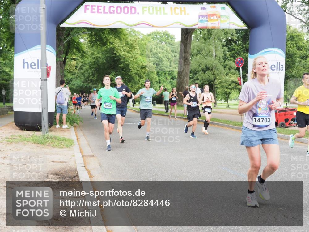 29.06.2025 - hella hamburg halbmarathon MichiJ http://msf.ph/oto/8284446 29.06.2025 10:32:36 Zwischen KM18-KM19 1468, 1782, 1941, 2402, 2816, 5047, 9302, 13421, 14703, 15225, 15512, 16617, 16720, 16893, 17097, 17120, 18560, 18942, 19207 meine-sportfotos.de