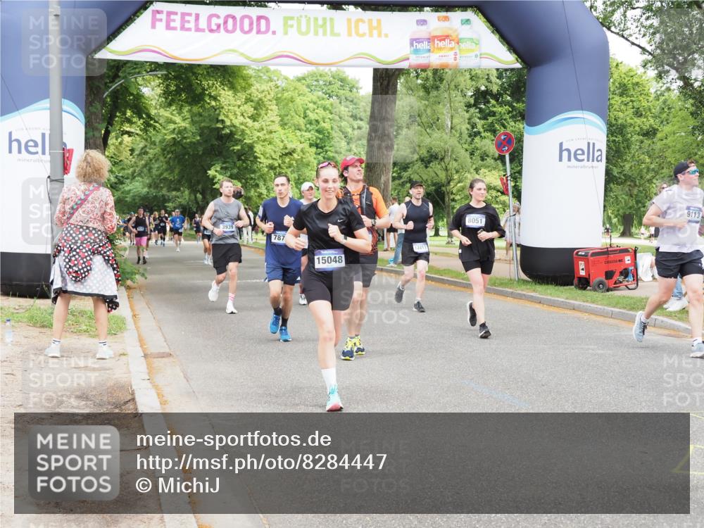 29.06.2025 - hella hamburg halbmarathon MichiJ http://msf.ph/oto/8284447 29.06.2025 10:58:37 Zwischen KM18-KM19 2046, 7302, 7873, 8051, 9113, 9657, 12417, 15048, 17942 meine-sportfotos.de