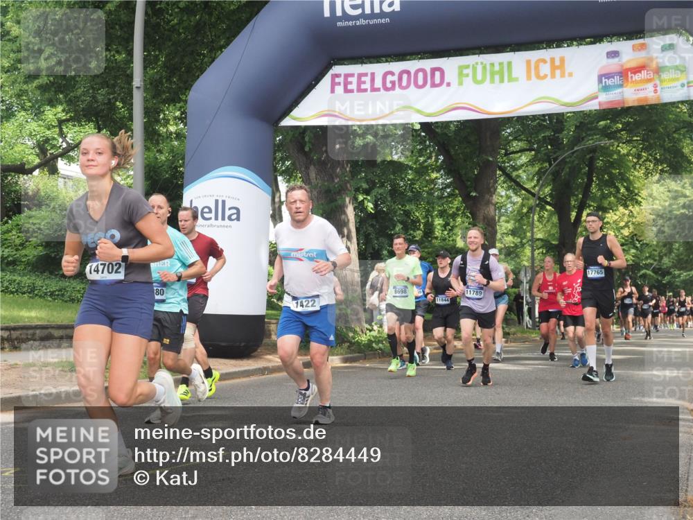 29.06.2025 - hella hamburg halbmarathon KatJ http://msf.ph/oto/8284449 29.06.2025 10:41:14 Zwischen KM18-KM19 1422, 1442, 3059, 4587, 6294, 6374, 6629 meine-sportfotos.de