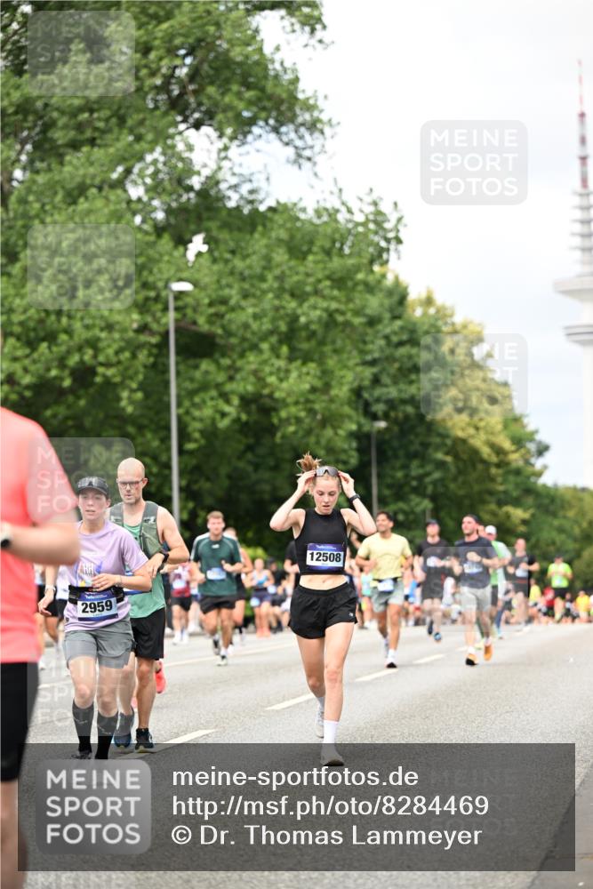 29.06.2025 - hella hamburg halbmarathon Dr. Thomas Lammeyer http://msf.ph/oto/8284469 29.06.2025 10:37:00 Kennedybrücke 1237, 1647, 1732, 1879, 2059, 2384, 2959, 3221, 3391, 3422, 3653, 3660, 3670, 3708, 3753, 4030, 4096, 4555, 5110, 5156, 5581, 6861, 7135, 7531, 7749, 7750, 8170, 8595, 8839, 8840, 9010, 9034, 9289, 9471, 9542, 9768, 9812, 10002, 10203, 10470, 10624, 10770, 11076 meine-sportfotos.de
