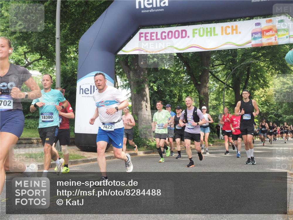 29.06.2025 - hella hamburg halbmarathon KatJ http://msf.ph/oto/8284488 29.06.2025 10:41:14 Zwischen KM18-KM19 1422, 1442, 3059, 4587, 6294, 6374, 6629 meine-sportfotos.de