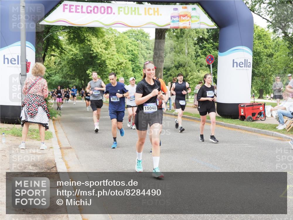 29.06.2025 - hella hamburg halbmarathon MichiJ http://msf.ph/oto/8284490 29.06.2025 10:58:37 Zwischen KM18-KM19 2046, 7302, 7873, 8051, 9113, 9657, 12417, 15048, 17942 meine-sportfotos.de
