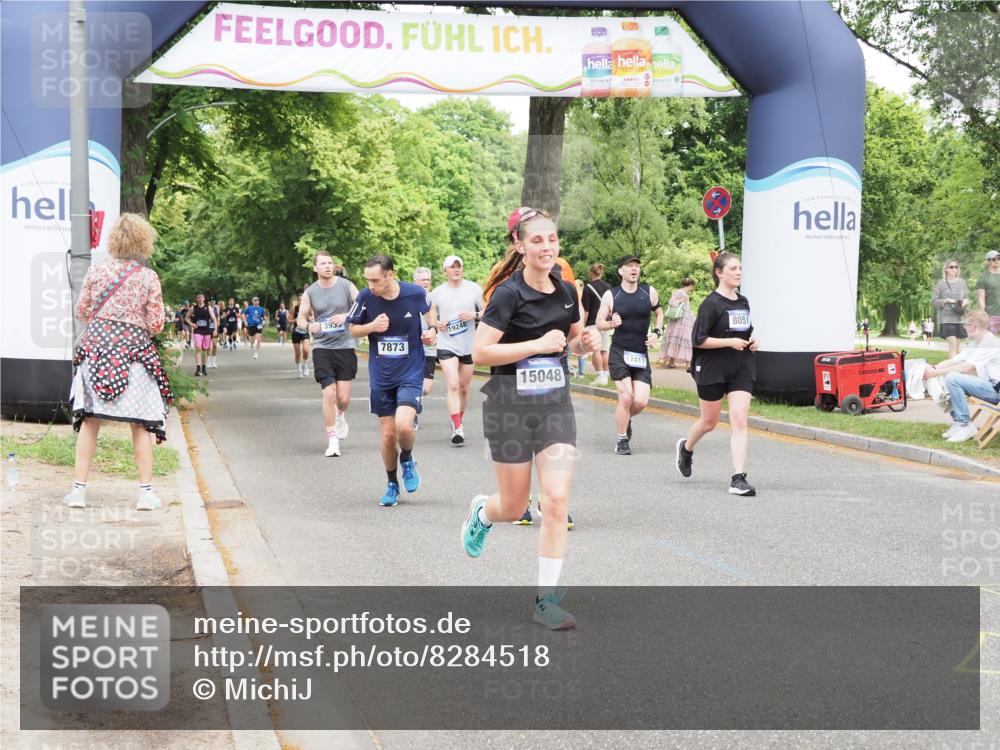 29.06.2025 - hella hamburg halbmarathon MichiJ http://msf.ph/oto/8284518 29.06.2025 10:58:37 Zwischen KM18-KM19 2046, 7302, 7873, 8051, 9113, 9657, 12417, 15048, 17942 meine-sportfotos.de