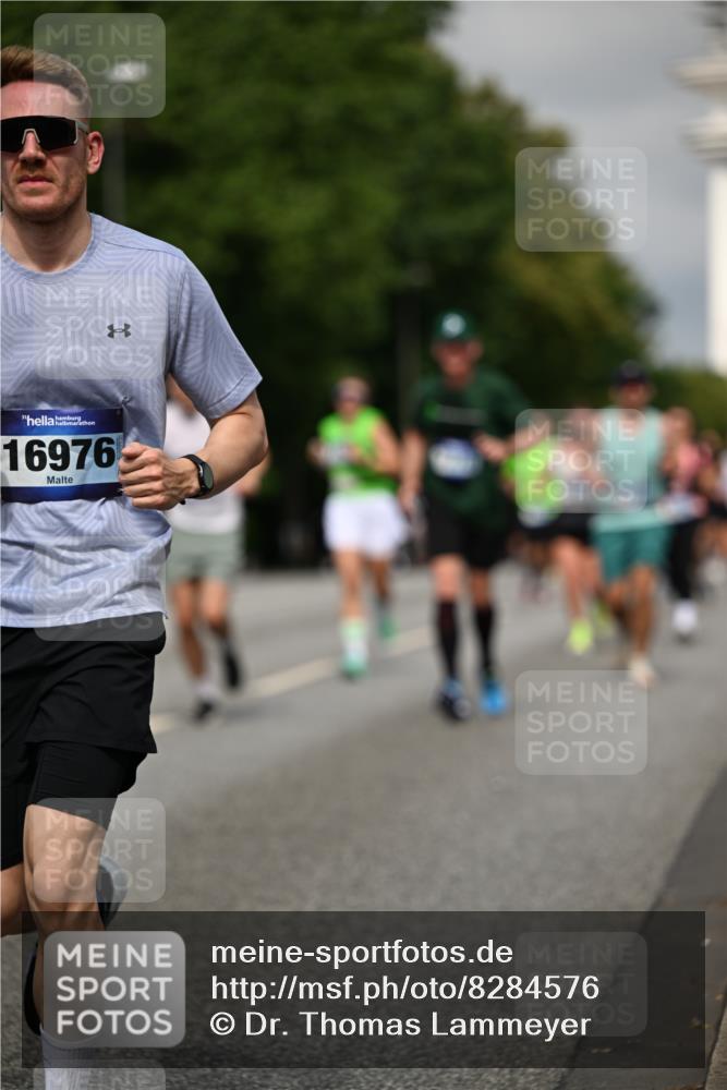 29.06.2025 - hella hamburg halbmarathon Dr. Thomas Lammeyer http://msf.ph/oto/8284576 29.06.2025 10:15:55 Kennedybrücke 1062, 1790, 2661, 3746, 3837, 4499, 6966, 7370, 7474, 8207, 8368, 9119, 9253, 9254, 9405, 10042 meine-sportfotos.de