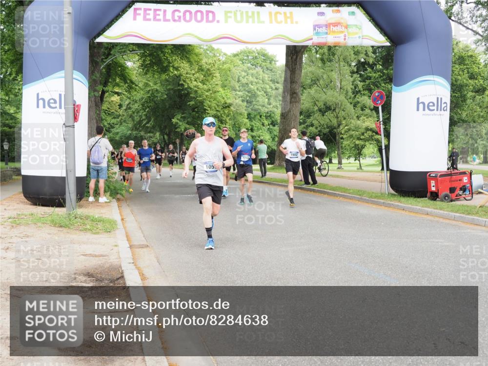 29.06.2025 - hella hamburg halbmarathon MichiJ http://msf.ph/oto/8284638 29.06.2025 10:32:41 Zwischen KM18-KM19 3098, 5047, 6903, 7710, 9302, 13421, 14703, 15225, 15512, 16062, 17748, 18942 meine-sportfotos.de