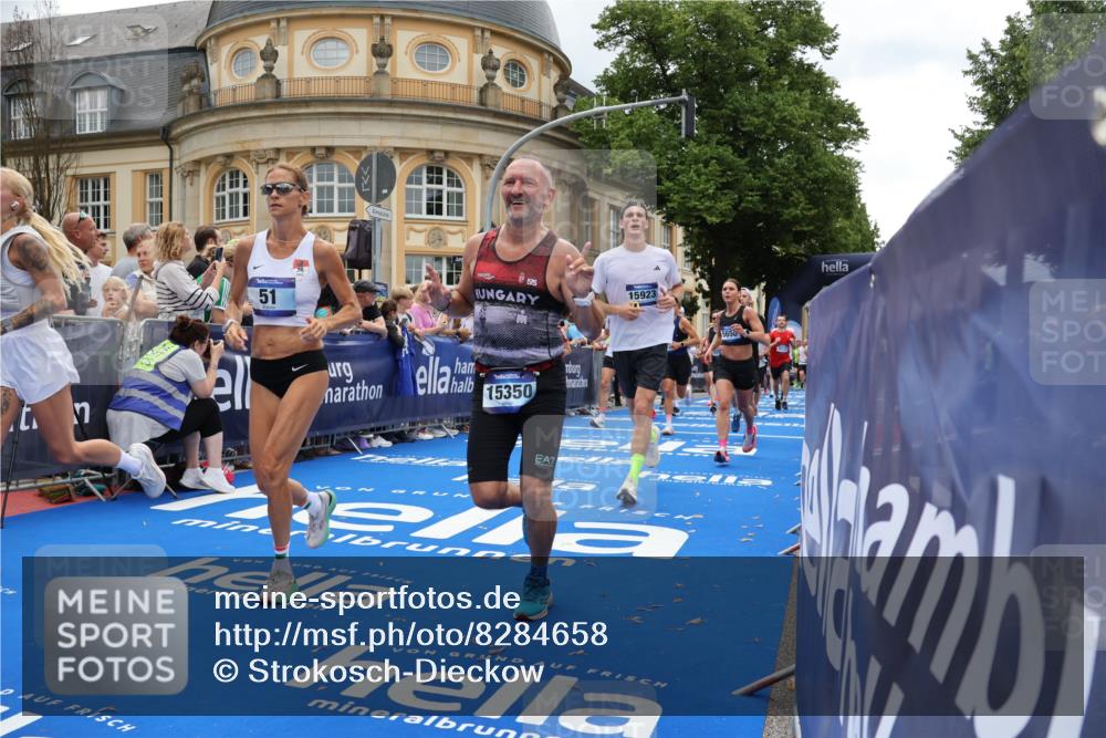 29.06.2025 - hella hamburg halbmarathon Strokosch-Dieckow http://msf.ph/oto/8284658 29.06.2025 10:47:28 Ziel 51, 1012, 1070, 1320, 1592, 1696, 2274, 2284, 2839, 2869, 2953, 3304, 5532, 5650, 5889, 6009, 8023, 8234, 8693, 8852, 8927, 9305, 10423, 10969, 11021, 11077, 11491, 12870, 13223, 13303, 14619, 15350, 15451, 15479, 15923, 16089, 16819, 17846, 17905, 18104, 18758, 18974, 19181 meine-sportfotos.de