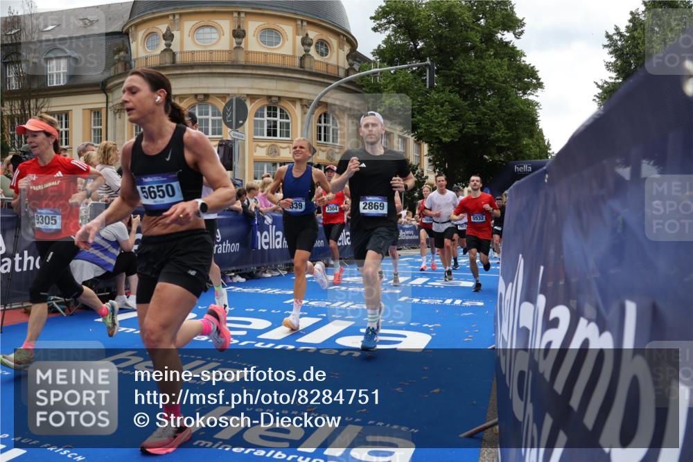 29.06.2025 - hella hamburg halbmarathon Strokosch-Dieckow http://msf.ph/oto/8284751 29.06.2025 10:47:29 Ziel 51, 1012, 1070, 1320, 1592, 1696, 2274, 2284, 2839, 2869, 2953, 3304, 5532, 5650, 5889, 6009, 8023, 8234, 8693, 8852, 8927, 9305, 10423, 10969, 11021, 11077, 11491, 12870, 13223, 13303, 14618, 14619, 15350, 15451, 15479, 15923, 16819, 17846, 17905, 18104, 18758, 18970, 18974, 19181 meine-sportfotos.de