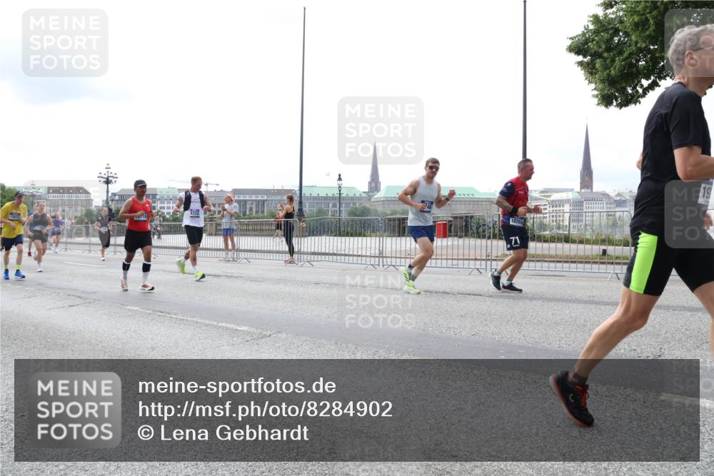 29.06.2025 - hella hamburg halbmarathon Lena Gebhardt http://msf.ph/oto/8284902 29.06.2025 10:35:33 Lombardsbrücke 10531, 17843, 0710, 18269, 71, 19, 1108, 1336, 1497, 1717, 1730, 1786, 1821, 2001, 2198, 2352, 2376, 2425, 2751, 2787, 2811, 3243, 3828, 3958, 4333, 4564, 4703, 4704, 4902, 4965, 5027, 5147, 5240, 5531, 5793, 6021, 6029, 6189, 6365, 6381, 6471, 6746, 6803, 6859, 6867, 7267, 7304, 7382, 7927, 8249, 8296, 8333, 8567, 9342, 9470, 9803, 9806, 9819, 10393, 10531, 10565, 10652, 11233, 11320, 11359, 11565, 11838, 11839, 11886, 12026, 12062, 12326, 12408 meine-sportfotos.de