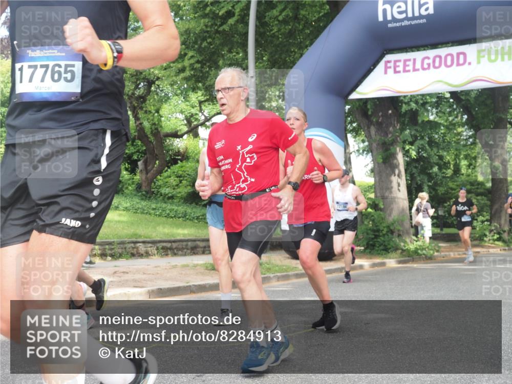 29.06.2025 - hella hamburg halbmarathon KatJ http://msf.ph/oto/8284913 29.06.2025 10:41:18 Zwischen KM18-KM19 1422, 1442, 2630, 4587, 6374, 6938, 8698 meine-sportfotos.de