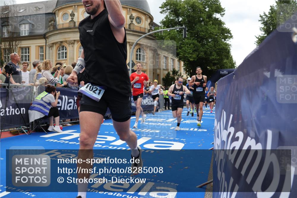 29.06.2025 - hella hamburg halbmarathon Strokosch-Dieckow http://msf.ph/oto/8285008 29.06.2025 10:47:33 Ziel 1012, 1070, 1320, 1592, 1696, 2284, 2708, 2839, 2869, 2953, 3304, 5532, 5889, 6009, 7962, 8023, 8234, 8852, 8927, 9305, 10969, 10988, 11021, 12870, 13223, 13303, 13948, 14618, 14619, 15451, 15479, 15923, 16205, 17846, 17905, 18104, 18758, 18970, 19181 meine-sportfotos.de