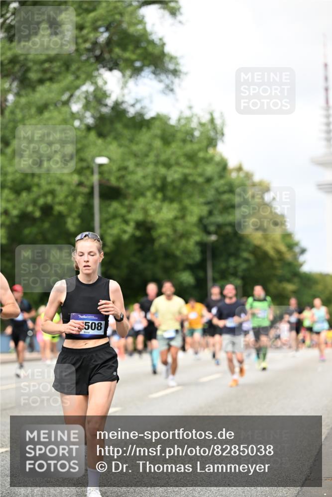 29.06.2025 - hella hamburg halbmarathon Dr. Thomas Lammeyer http://msf.ph/oto/8285038 29.06.2025 10:37:02 Kennedybrücke 1237, 1647, 1732, 1879, 2059, 2384, 2959, 3221, 3391, 3422, 3653, 3660, 3670, 3708, 3753, 4030, 4096, 4555, 5110, 5156, 5581, 6861, 7135, 7531, 7749, 7750, 8170, 8595, 8839, 9034, 9289, 9471, 9542, 9768, 9780, 9812, 10002, 10203, 10770, 11076 meine-sportfotos.de