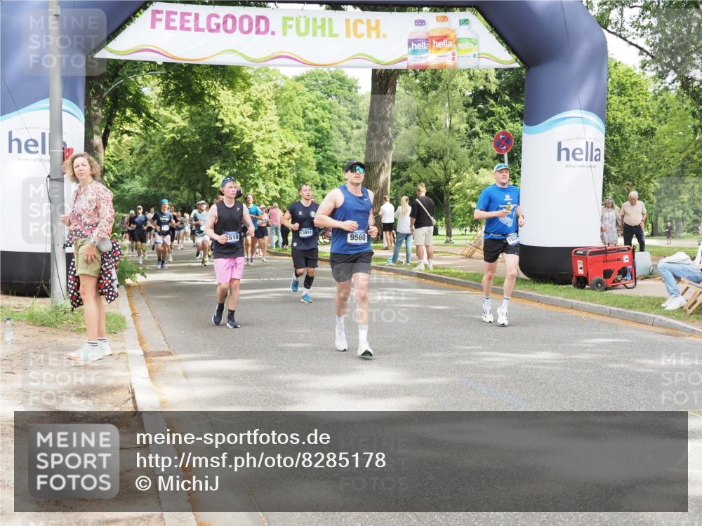 29.06.2025 - hella hamburg halbmarathon MichiJ http://msf.ph/oto/8285178 29.06.2025 10:58:49 Zwischen KM18-KM19 6518, 9560, 16473, 18320 meine-sportfotos.de