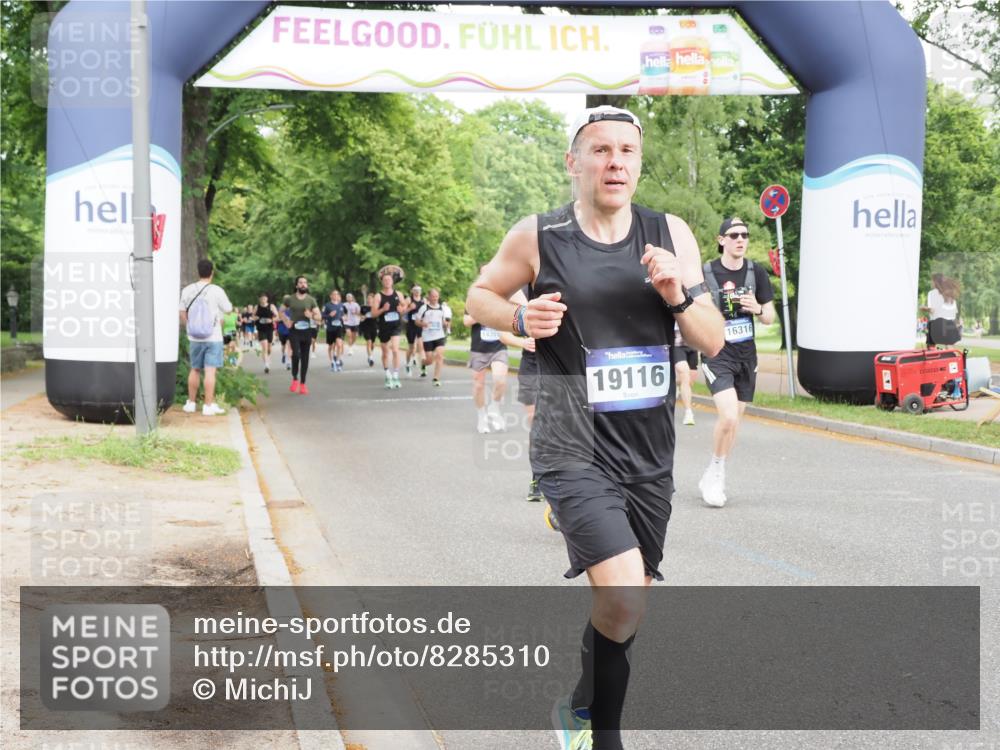 29.06.2025 - hella hamburg halbmarathon MichiJ http://msf.ph/oto/8285310 29.06.2025 10:32:49 Zwischen KM18-KM19 1057, 1391, 1902, 4691, 5648, 6575, 7710, 8218, 12159, 16316, 17912, 18539, 19116 meine-sportfotos.de